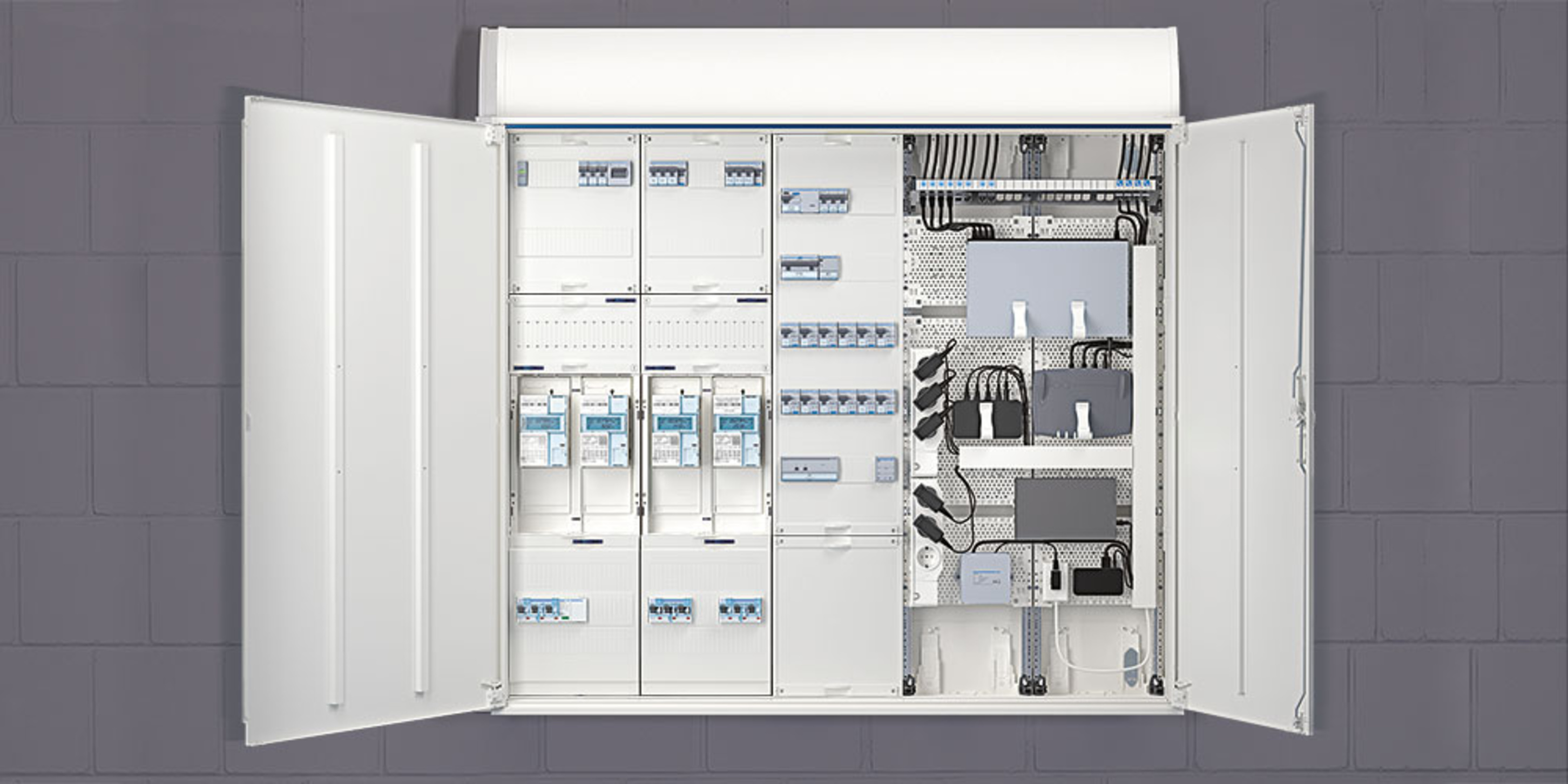 Technikzentrale bei Elektrotechnik Grimm GmbH in Satteldorf